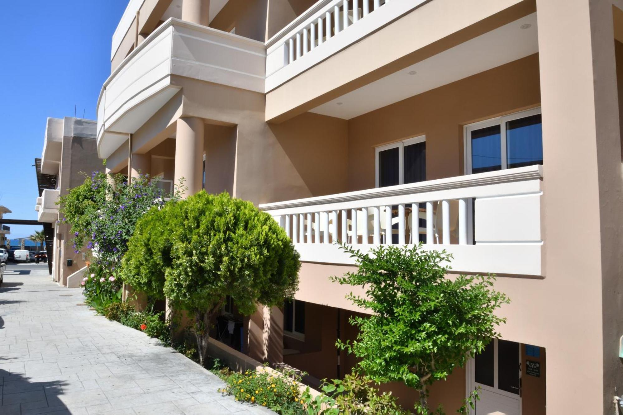 Akatos Hotel Agia Marina Exterior foto